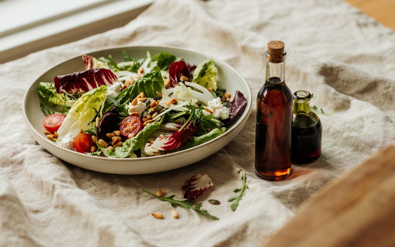 Ensalada con aceite, horizontal