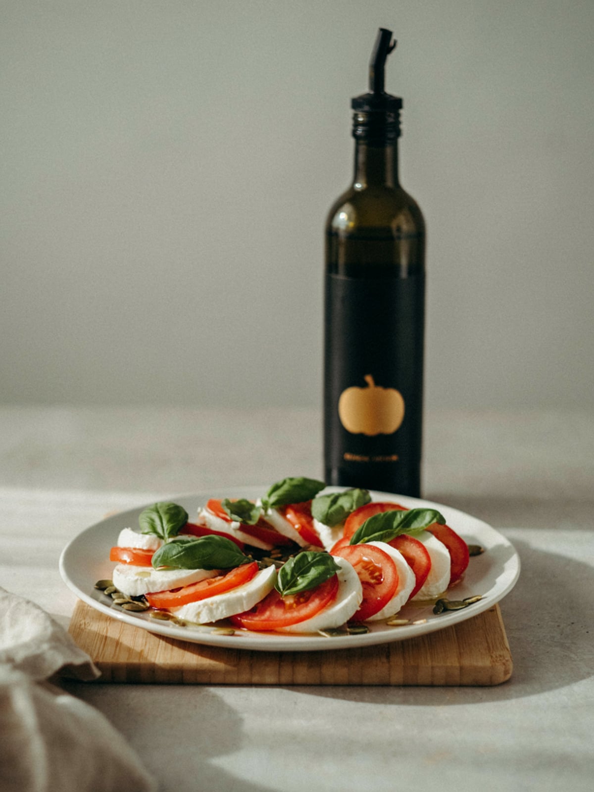 Tomate y mozzarella con aceite de calabaza – galería 3