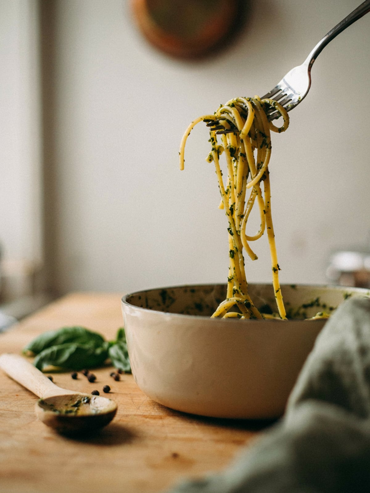 Pasta con pesto de pipas de calabaza
